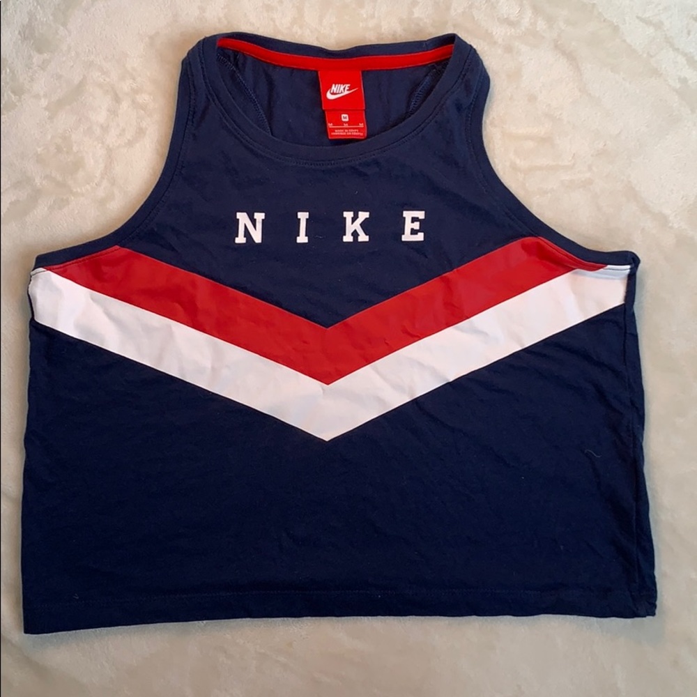 Nike Razorback Exercise Crop Top